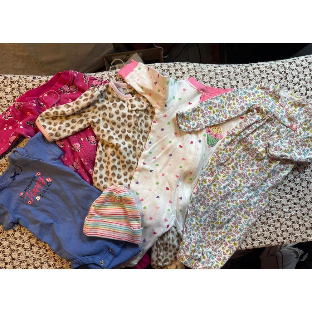 Baby Girls' 5-Piece Sleepwear Set with Hat, Mixed Prints 3-6 Month